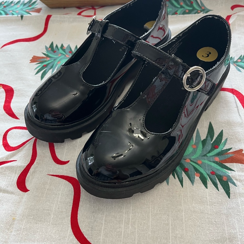 Sincerely Jules black Mary Janes